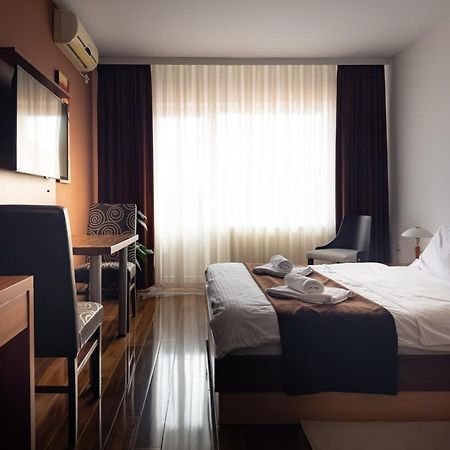 Ferienwohnung Zlatna Ribica Golubac Exterior foto