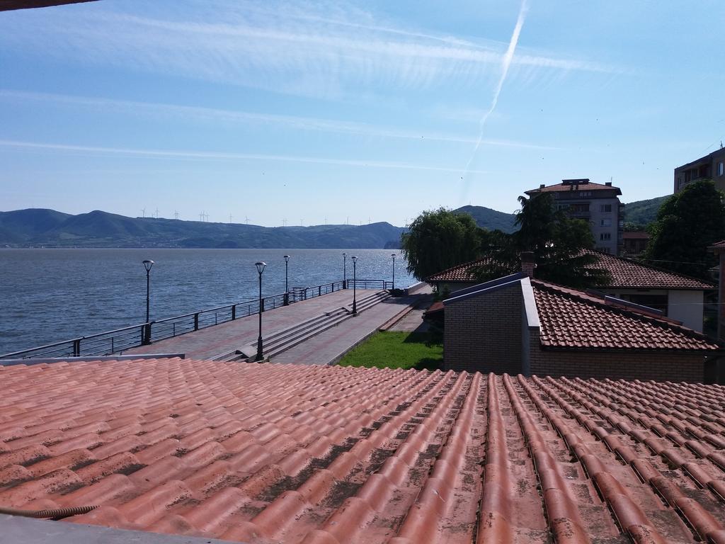 Ferienwohnung Zlatna Ribica Golubac Exterior foto