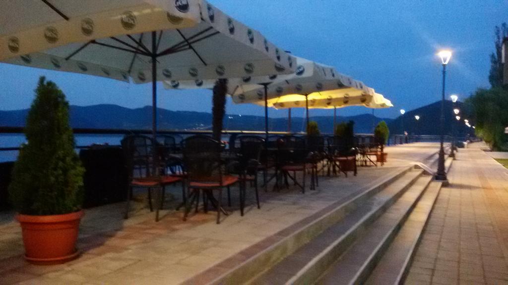 Ferienwohnung Zlatna Ribica Golubac Exterior foto